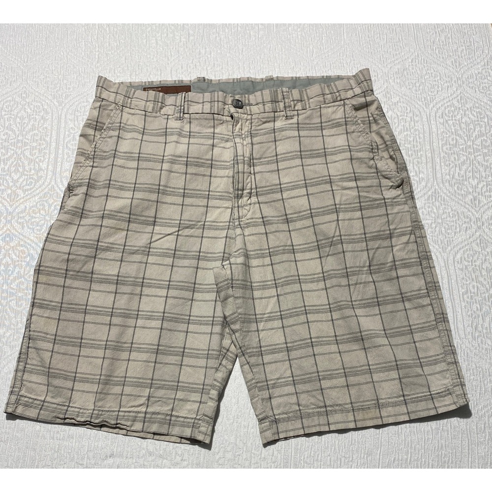 Perry Ellis Mens 36 Plaid Shorts Beige Gray Cotton Flat Front Casual Summer